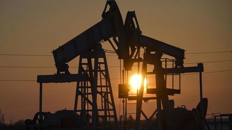 Силуанов допустил сокращение добычи нефти на 17 процентов