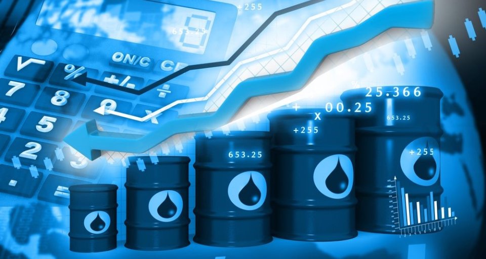Нефть на рынке продолжает дорожать