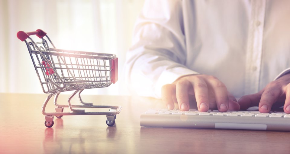 Защита прав потребителей при покупках в интернет-магазинах: основные аспекты
