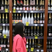 Газировки и алкоголь могут исчезнуть с полок российских магазинов