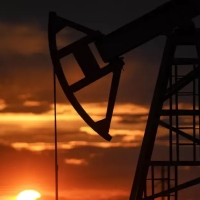 Мировые цены на нефть продолжают падение