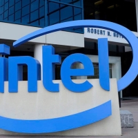 Компания Intel останавливает деятельность в России и Белоруссии