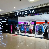 Sephora приостанавливает деятельность в России